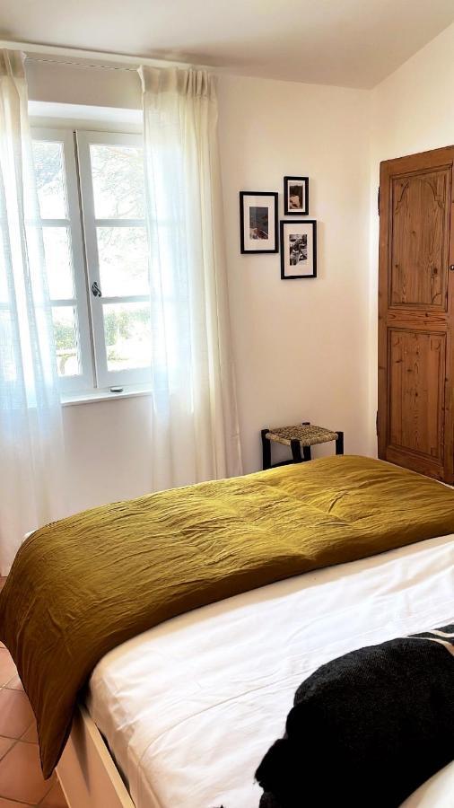Bed and Breakfast Le Cigalon Le Beausset Camera foto