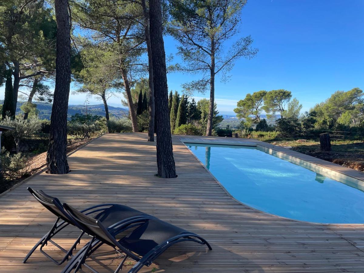 Bed and Breakfast Le Cigalon Le Beausset Esterno foto