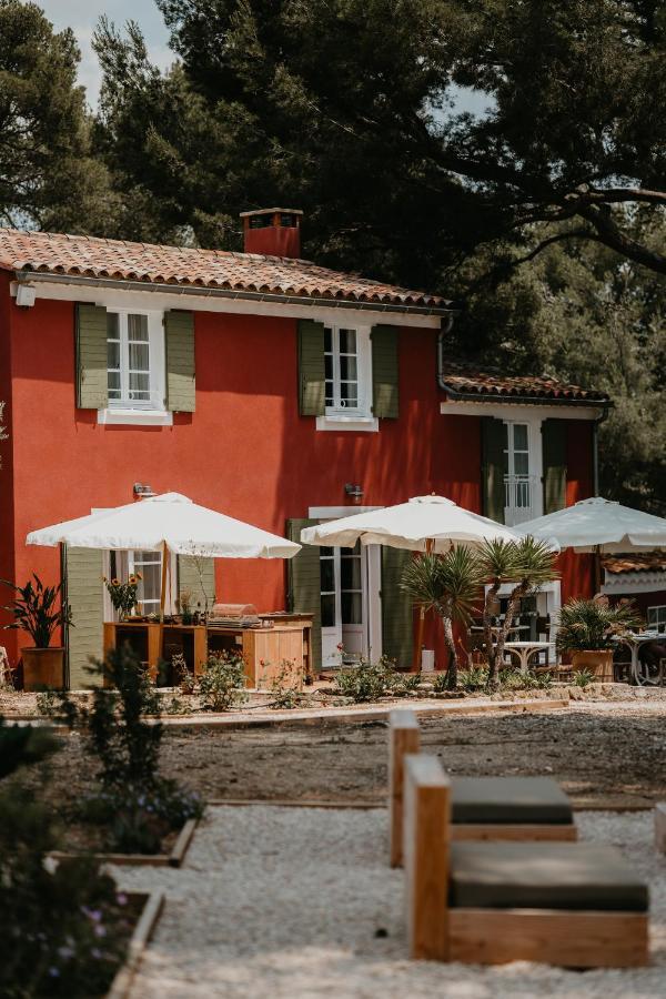 Bed and Breakfast Le Cigalon Le Beausset Esterno foto