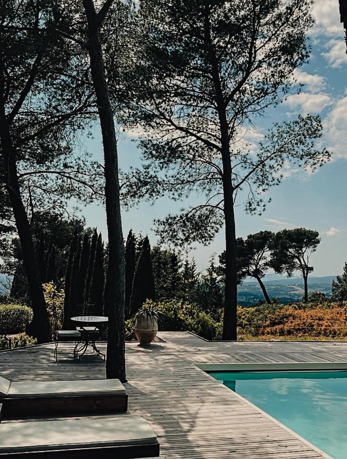 Bed and Breakfast Le Cigalon Le Beausset Esterno foto